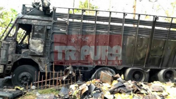Truck burnt into ashes after fire broke out on midnight Truck burnt into ashes after fire broke out on midnight